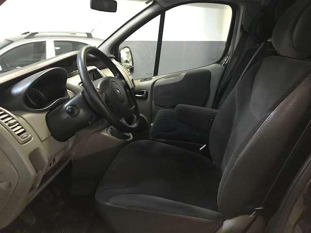 Renault Trafic 2.0 dci 115cv / 9 posti / GANCIO TRAINO