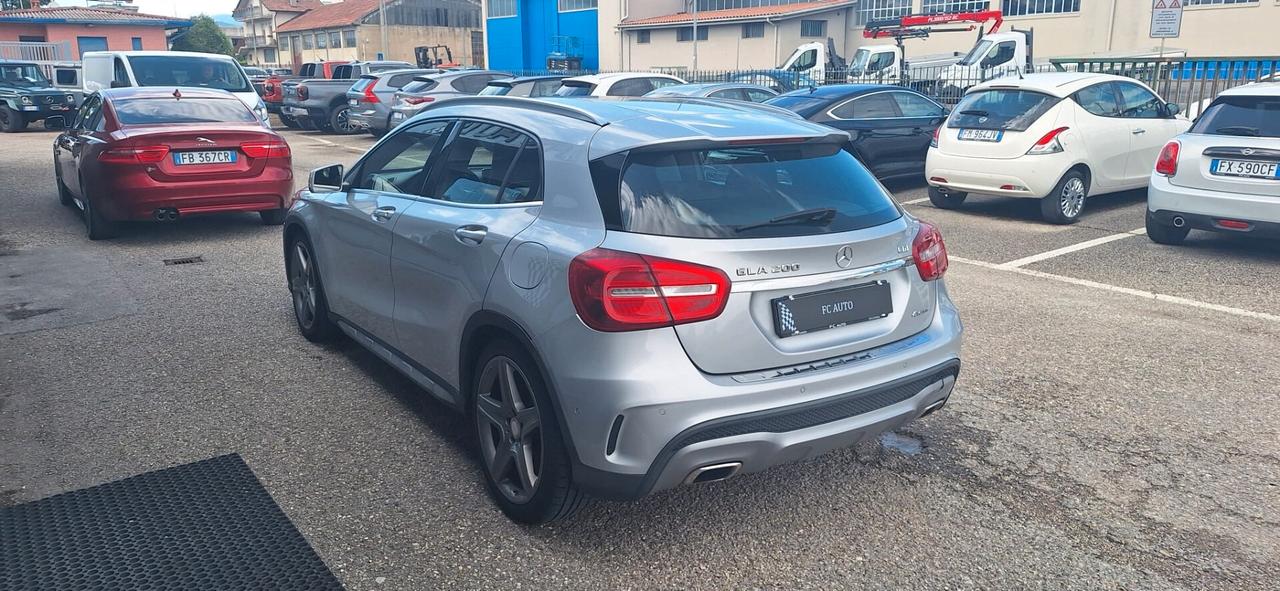 Mercedes-benz GLA 200 d Automatic 4Matic Premium AMG