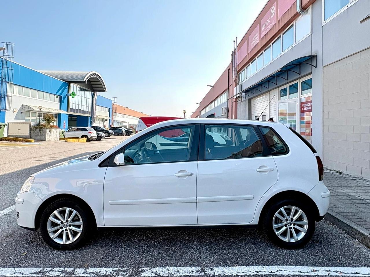 Volkswagen Polo 1.4/69CV TDI 5p. Comfortline