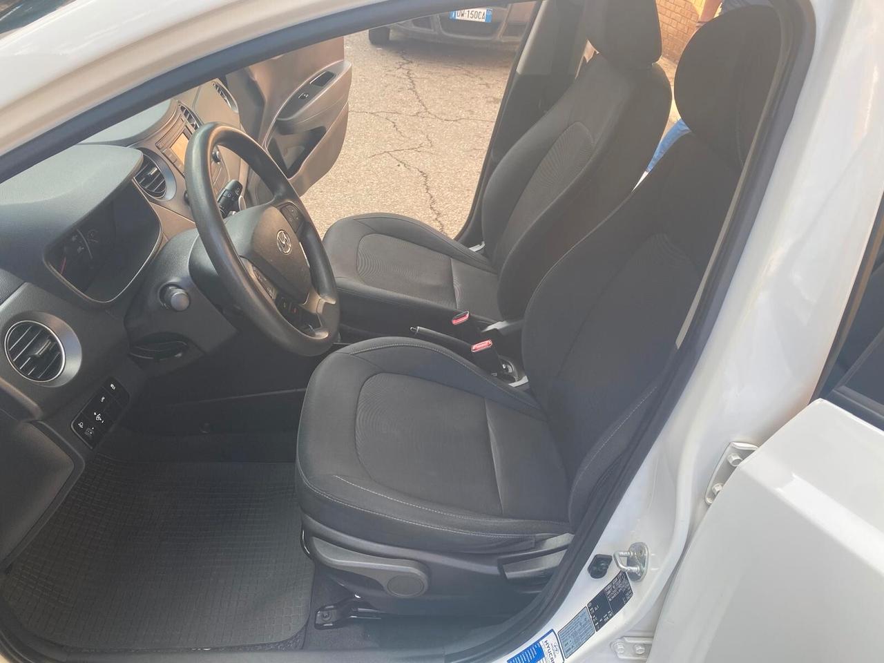 Hyundai i10 1.0 69cv GPL - OK NEOP - GARANZIA 12 MESI