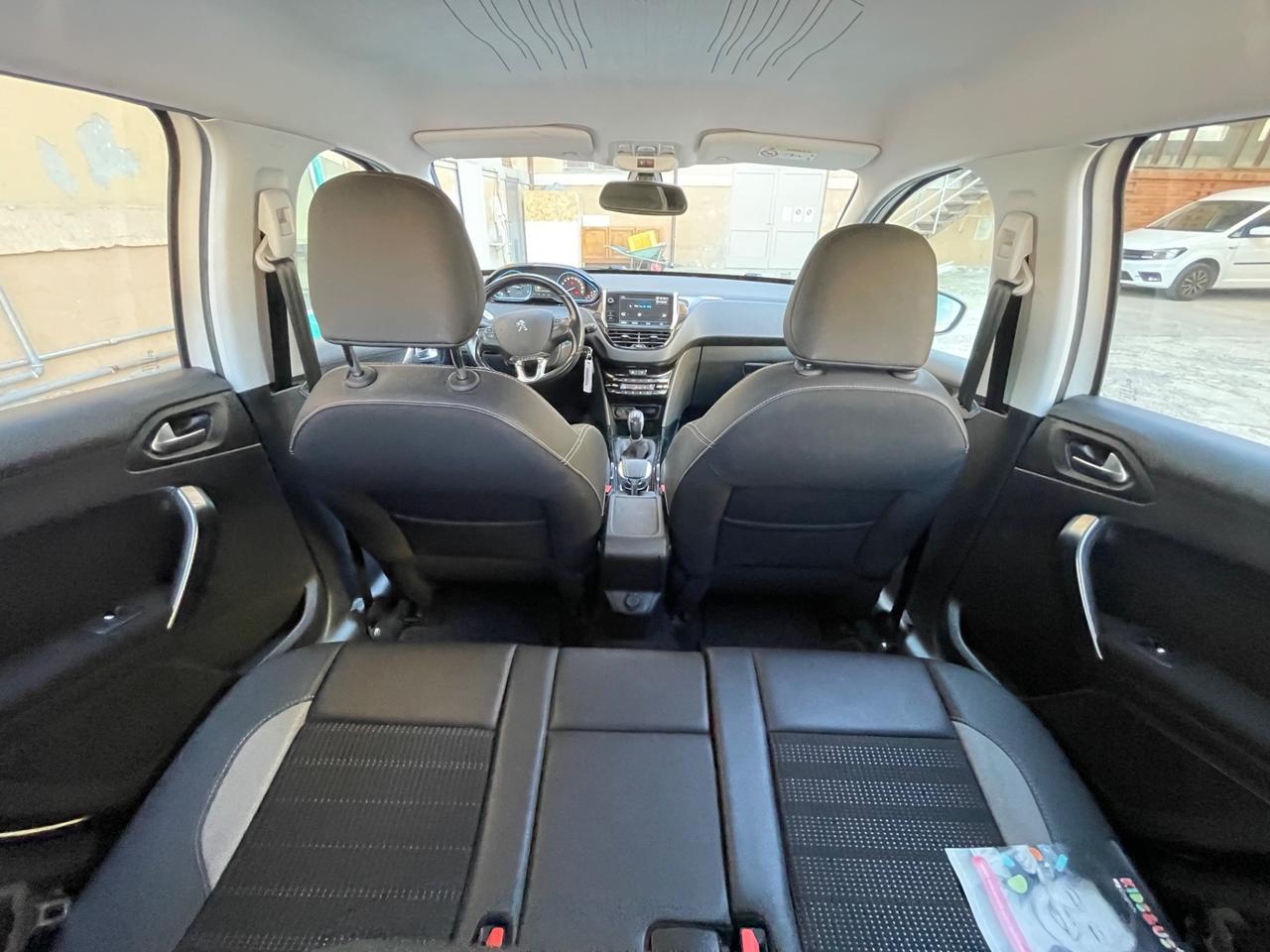 Peugeot 2008 BlueHDi 120 S&S Allure