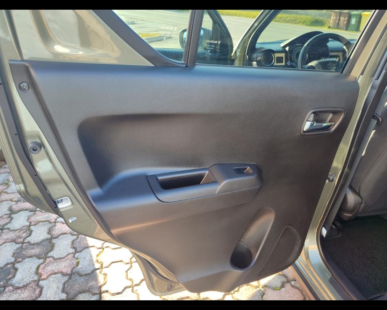 SUZUKI Ignis (2016) - Ignis 1.2 Hybrid Top