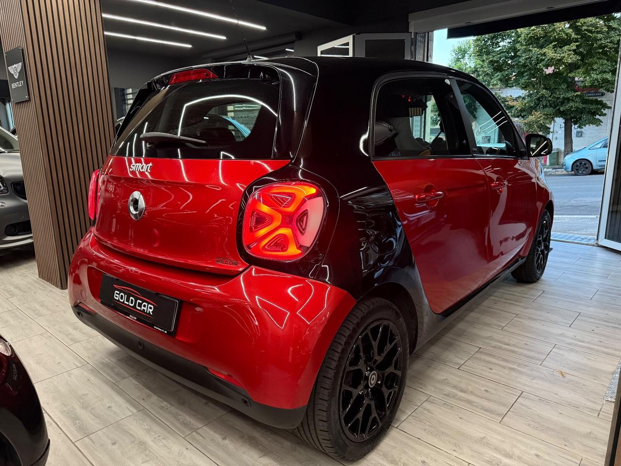 Smart ForFour 90 0.9 Turbo Prime Navi Led PRONTA CONSEGNA