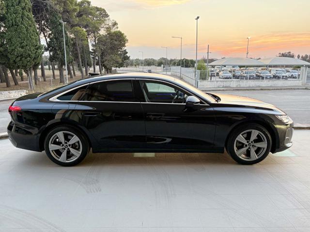 AUDI A6 TDI 150 kW S tronic quattro S line edition.