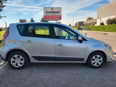 Renault Scenic Scénic X-Mod 1.5 dCi 105CV Confort