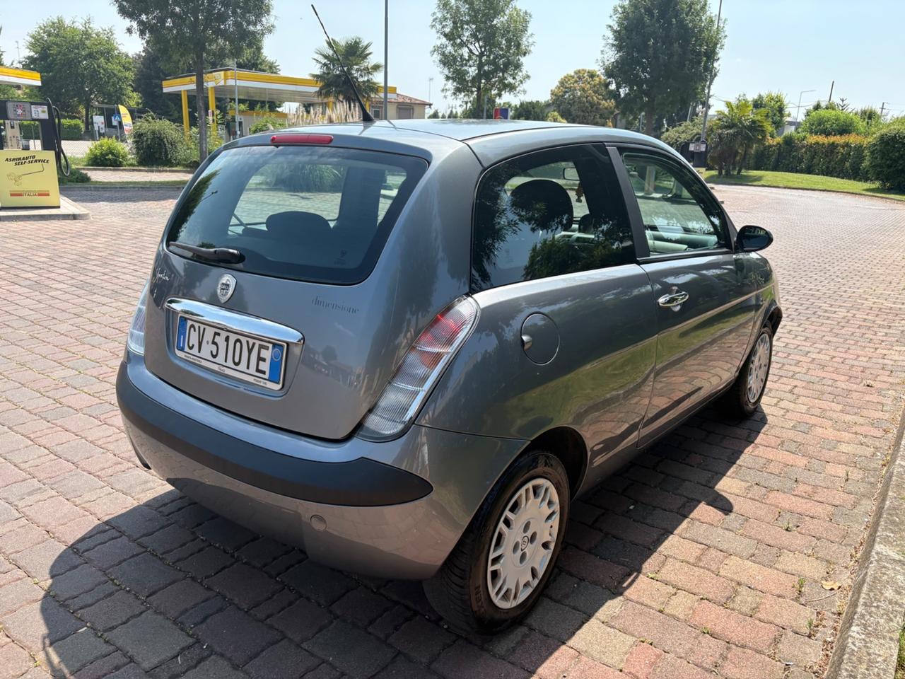 Lancia Ypsilon 1.2 Argento