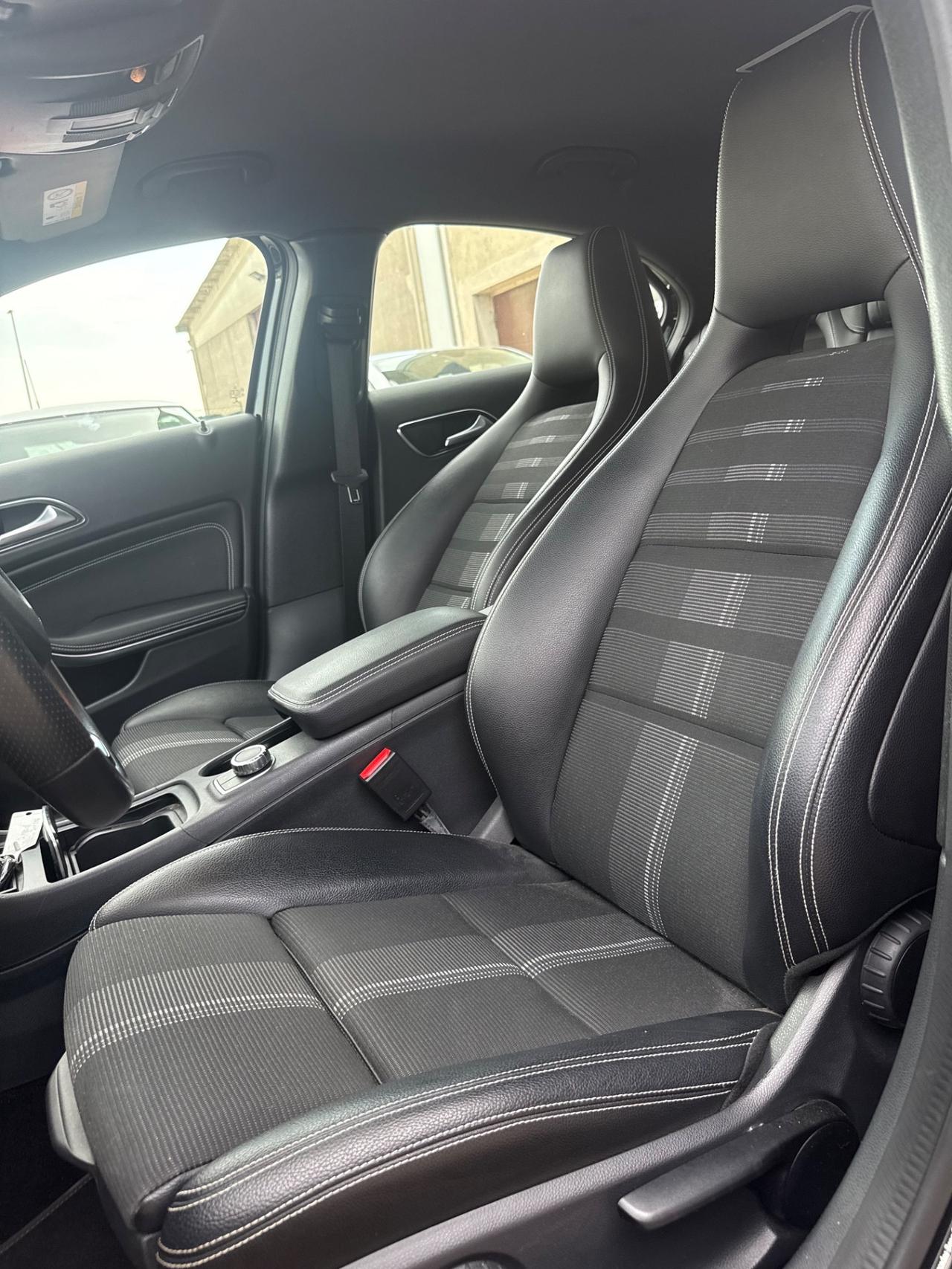 Mercedes-benz Marco Polo 180 CDI PC Activity