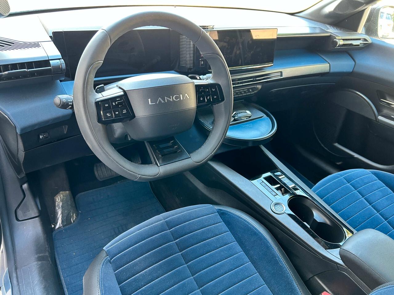 Lancia Ypsilon 1.2 Hybrid e-DCT Ed. Cassina - 2024 Incidentata