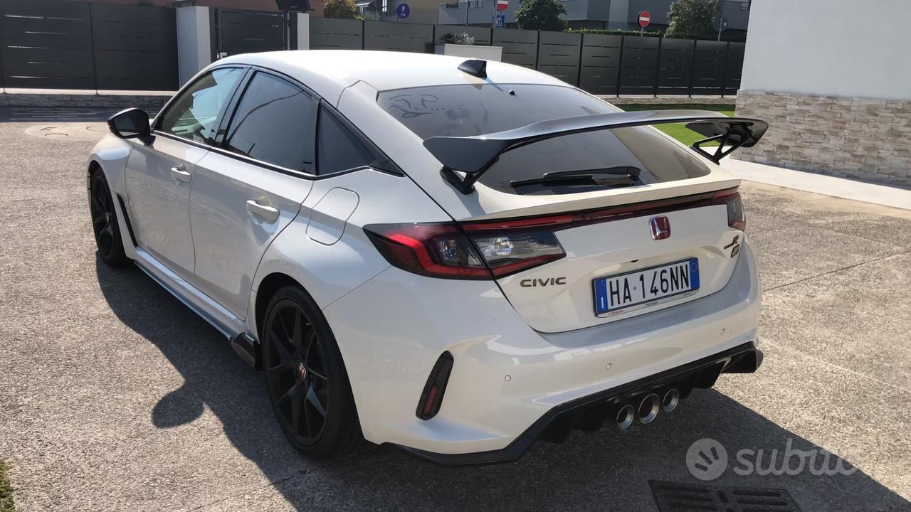 Type-r best lap