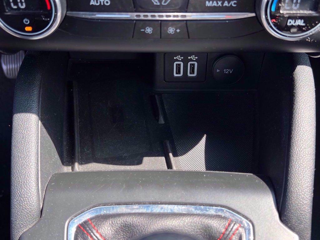 FORD Kuga 1.5 ecoblue ST-Line 2wd 120cv del 2021