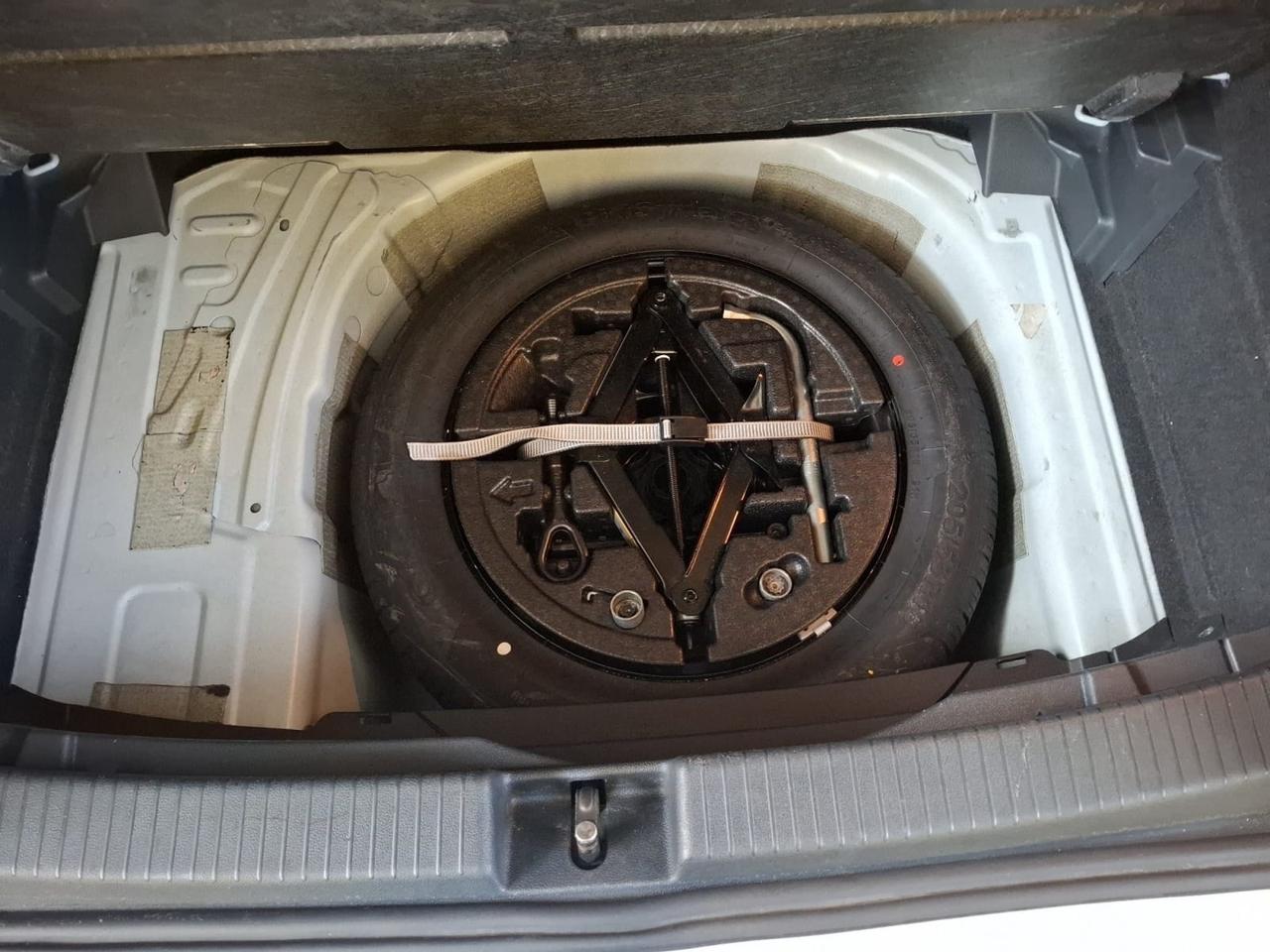 Volkswagen T-Cross 1.0 TSI 115 CV Advanced BMT full full optional