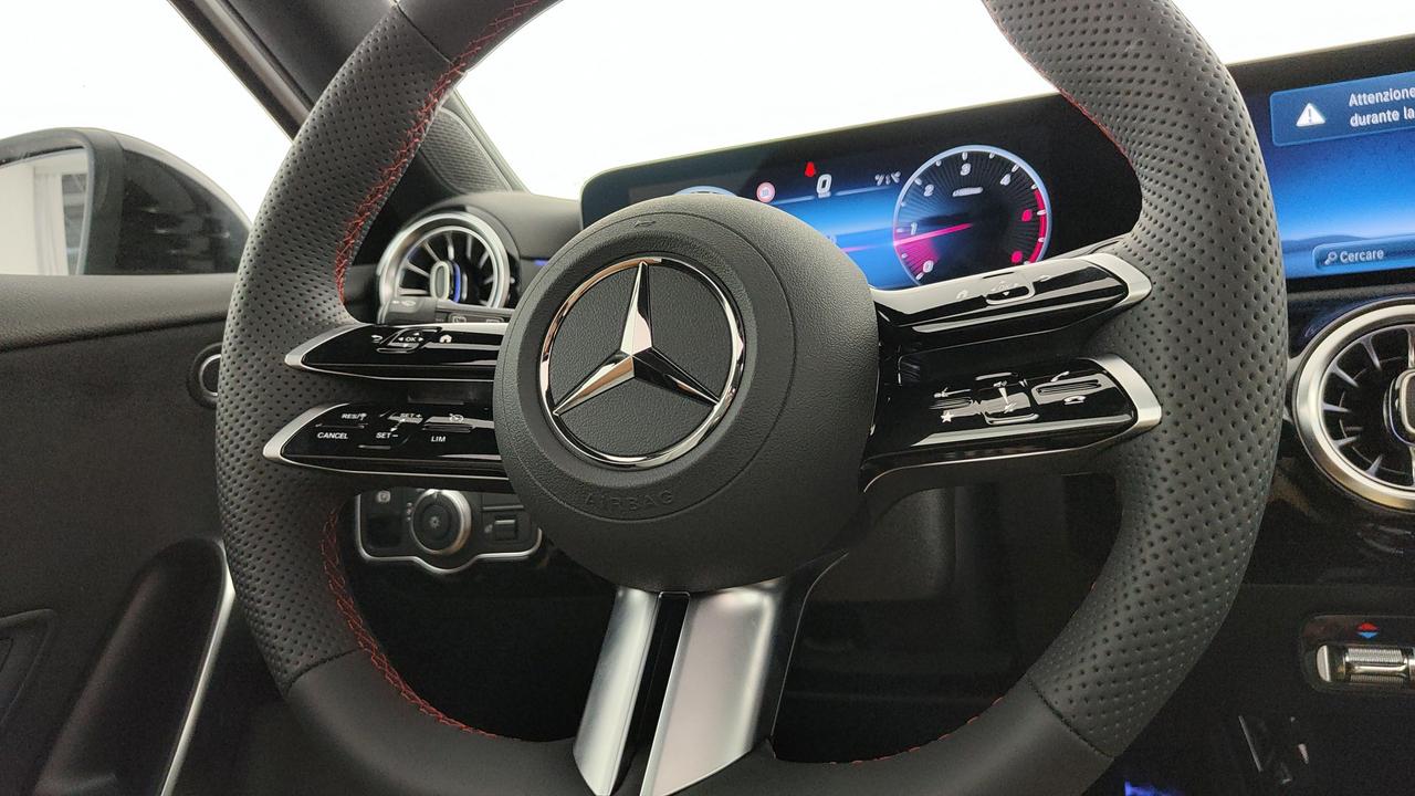 Mercedes-Benz A 180 d Automatic