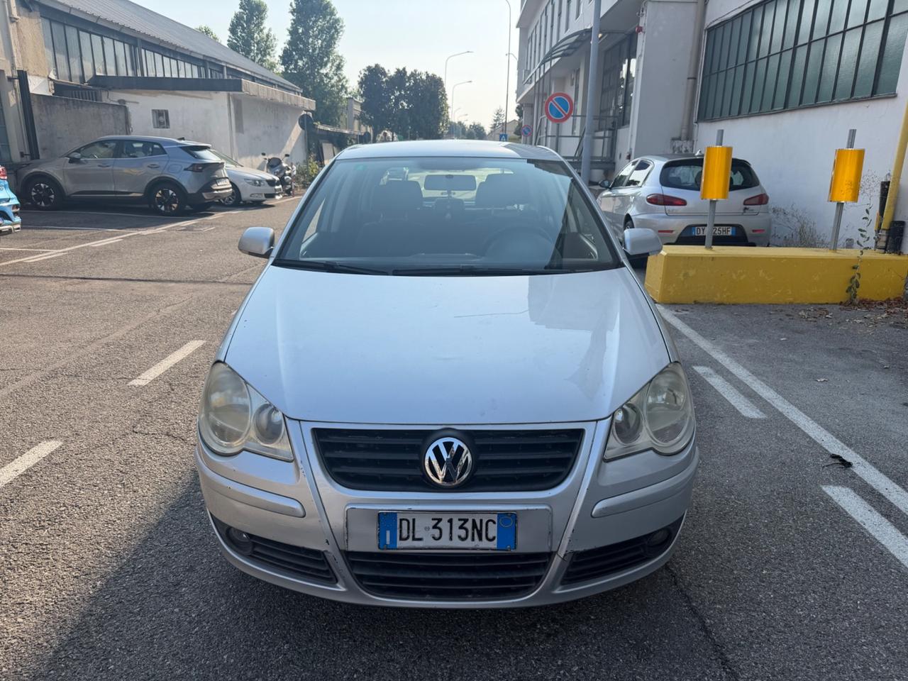 Volkswagen Polo 1.4/80CV 16V 5p. Comfortline