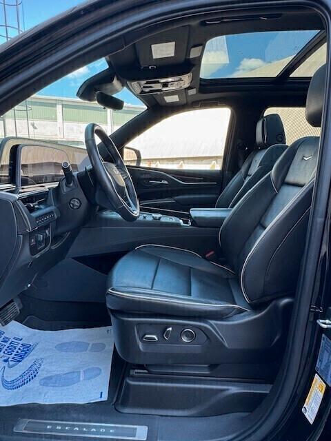 CADILLAC ESCALADE ESV 4x4 SPORT