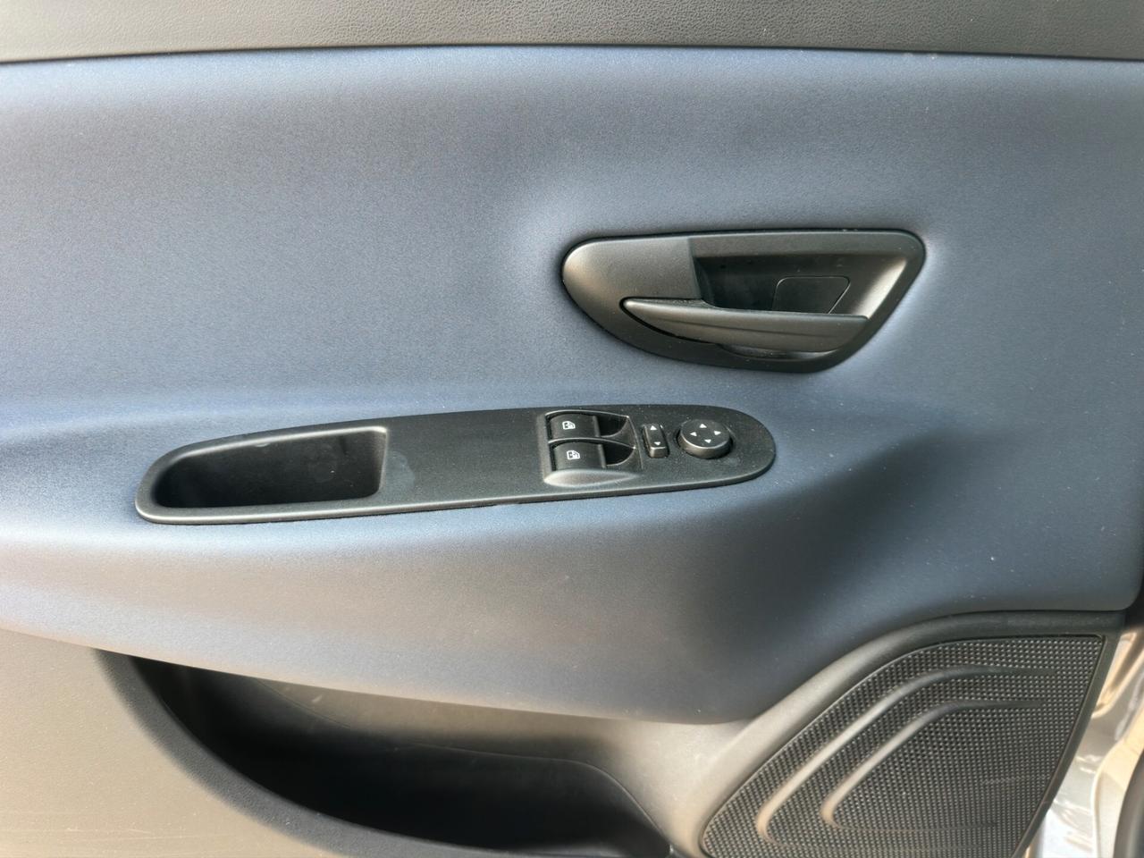 Lancia Ypsilon 1.0 FireFly 5 porte S&S Hybrid Oro