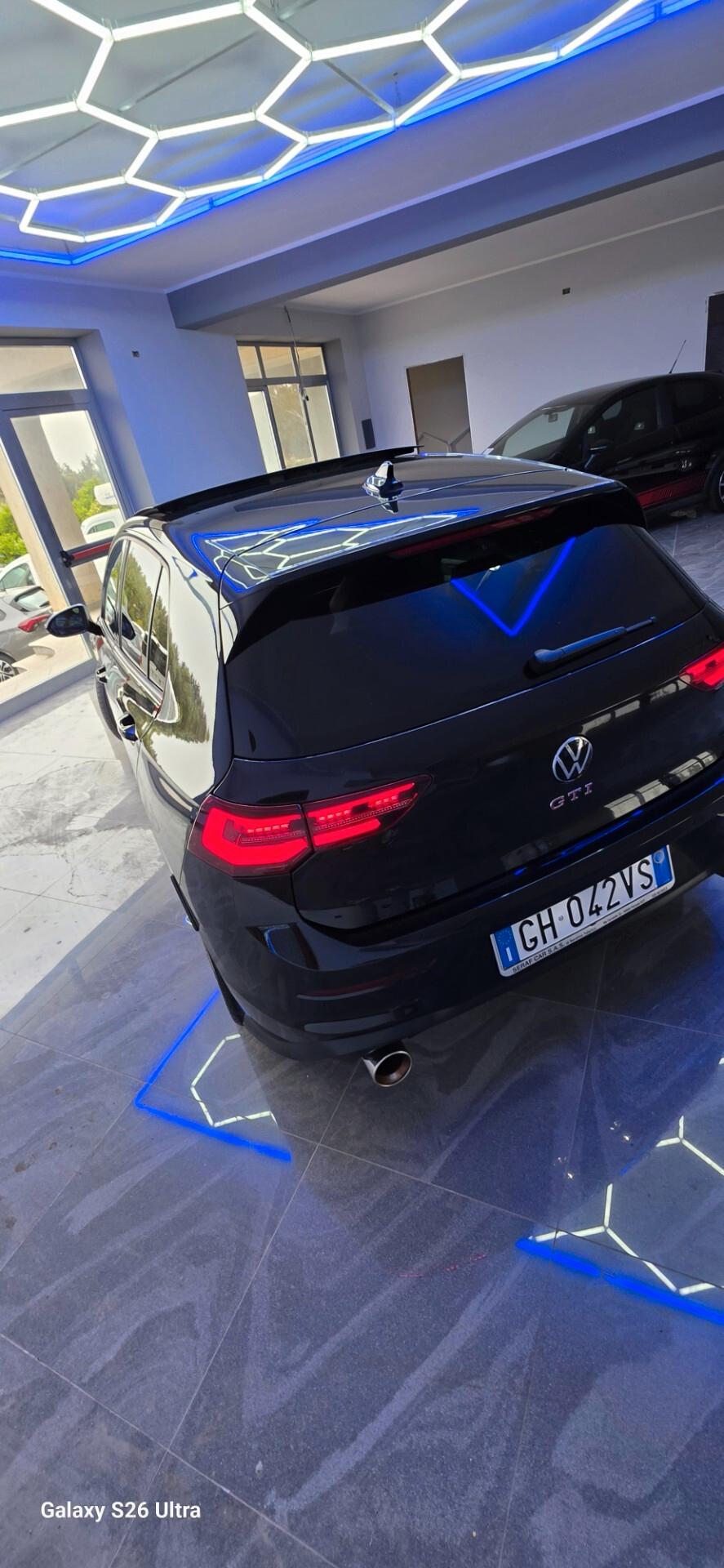 Volkswagen Golf 2.0 TSI GTI STRA Full