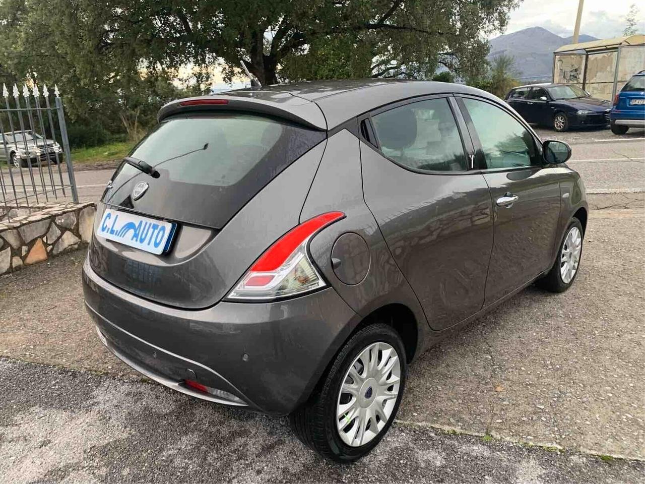 Lancia Ypsilon 1.3 MJT 95 CV