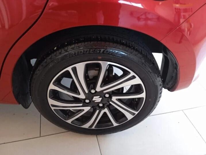 Suzuki Swift 1.2 Hybrid Top