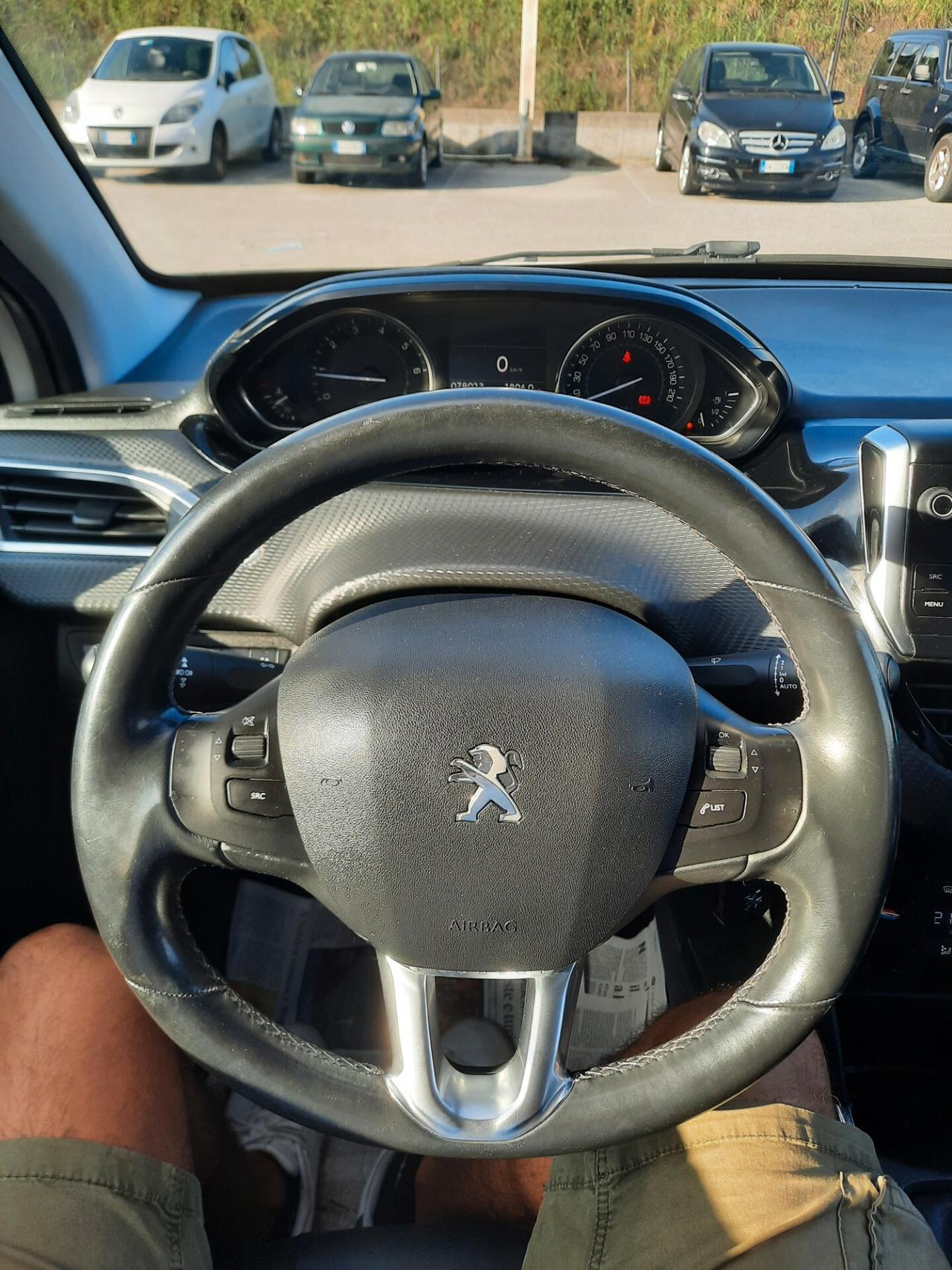 Peugeot 2008 PureTech 82 Allure