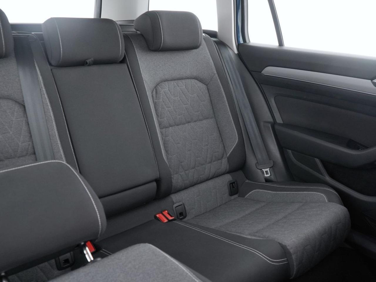 Volkswagen Passat variant 2.0 tdi scr evo 150cv business dsg