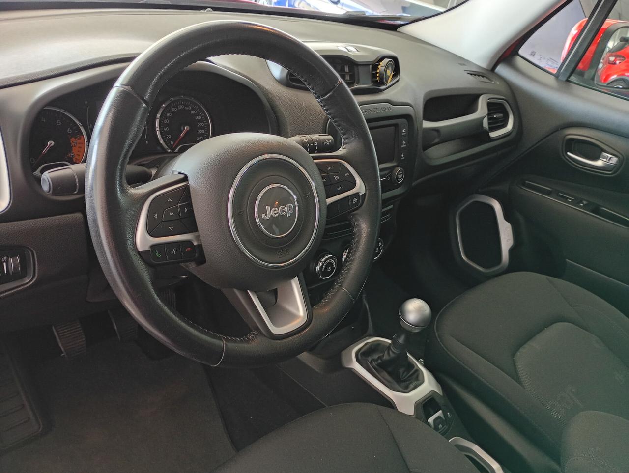 Jeep Renegade 1.6 E-TorQ EVO Longitude