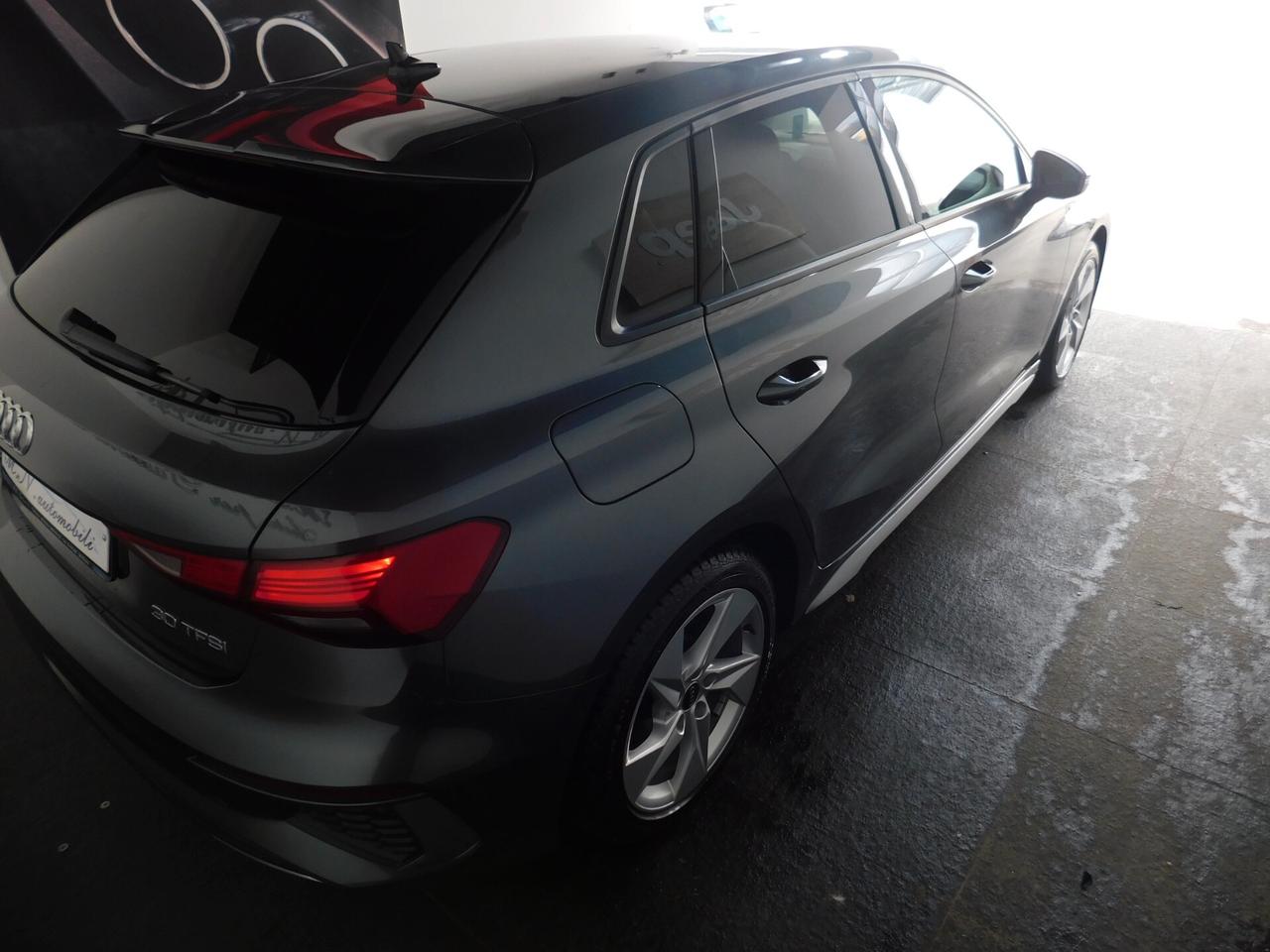 Audi A3 SPB 30 TFSI S line edition
