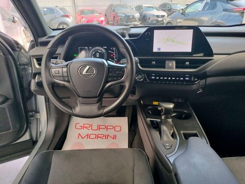 Lexus UX Hybrid Urban