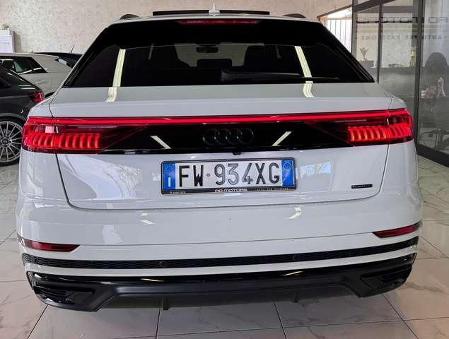 Audi Q8 S-Linex3+ Tetto+ Bang+RS+22+Virtual