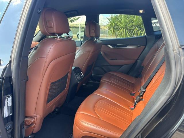 Maserati Levante 3.0 V6 Diesel 275 CV AWD 2017