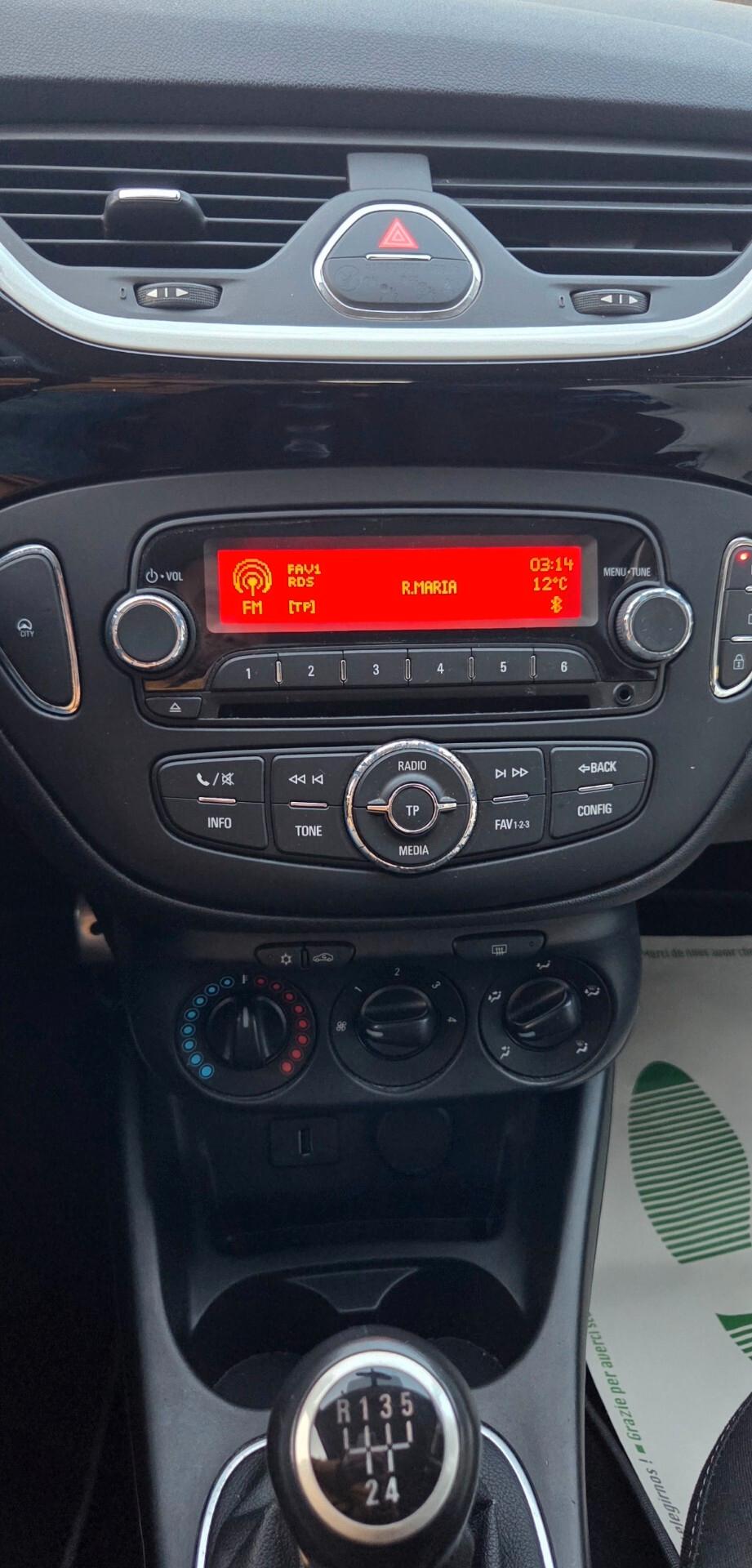 Opel Corsa 1.4 90CV GPL Tech 5 porte b-Color