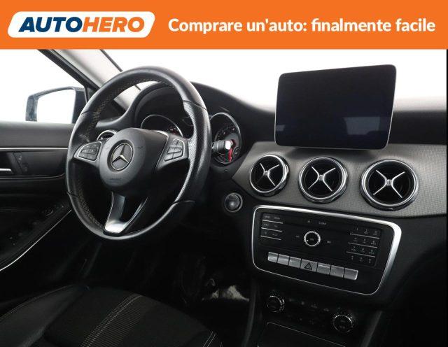 MERCEDES-BENZ GLA 200 d Automatic Sport