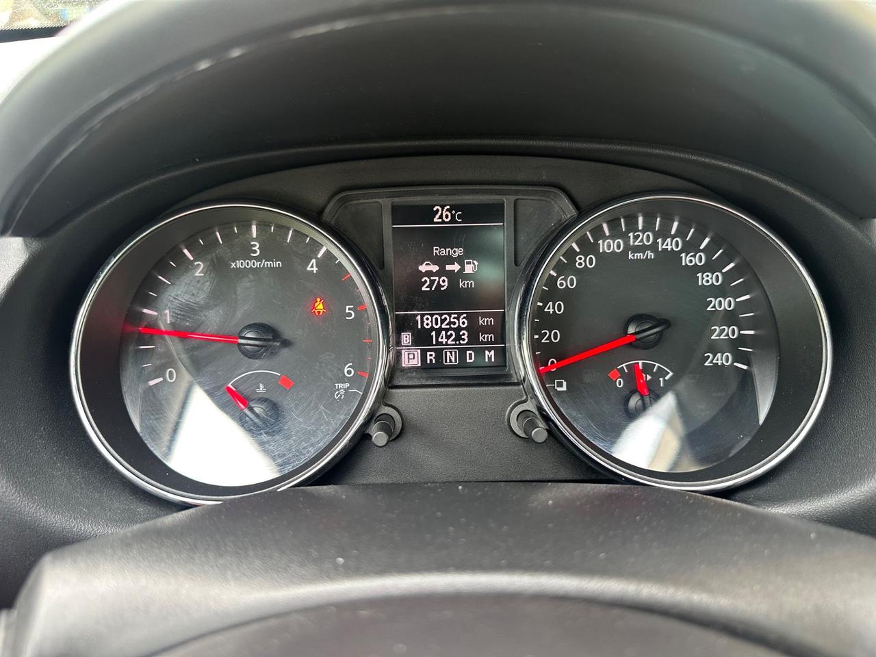 Nissan Qashqai Qashqai+2 2.0 dCi DPF Acenta
