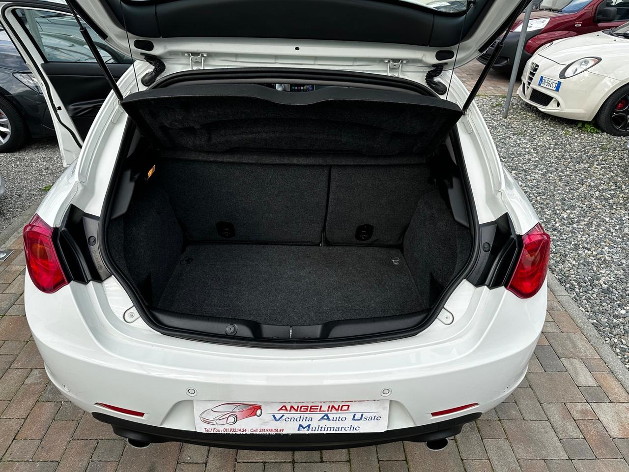 Alfa Romeo Giulietta 2.0 JTDm-2 140 CV Exclusive