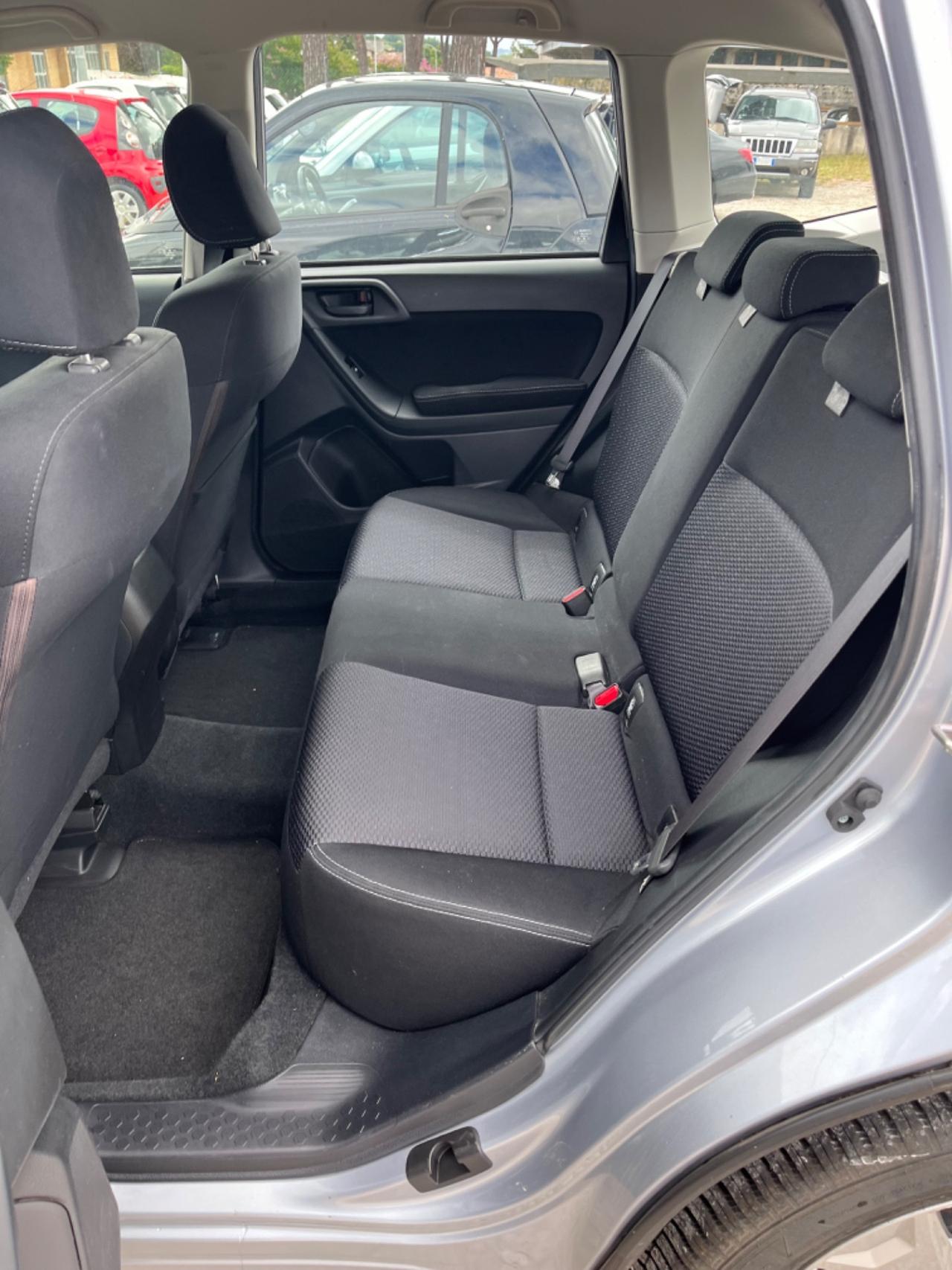 Subaru Forester 4x4 2.0 Diesel PARI AL NUOVO