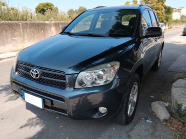 Toyota RAV 4 RAV4 2.2 D-4D 136 CV Luxury