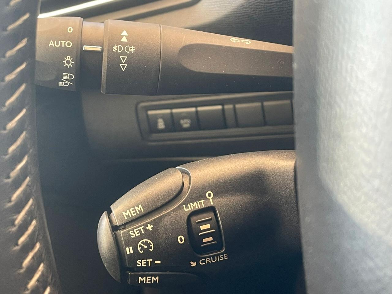 Peugeot 308 BlueHDi 120 S&S Allure