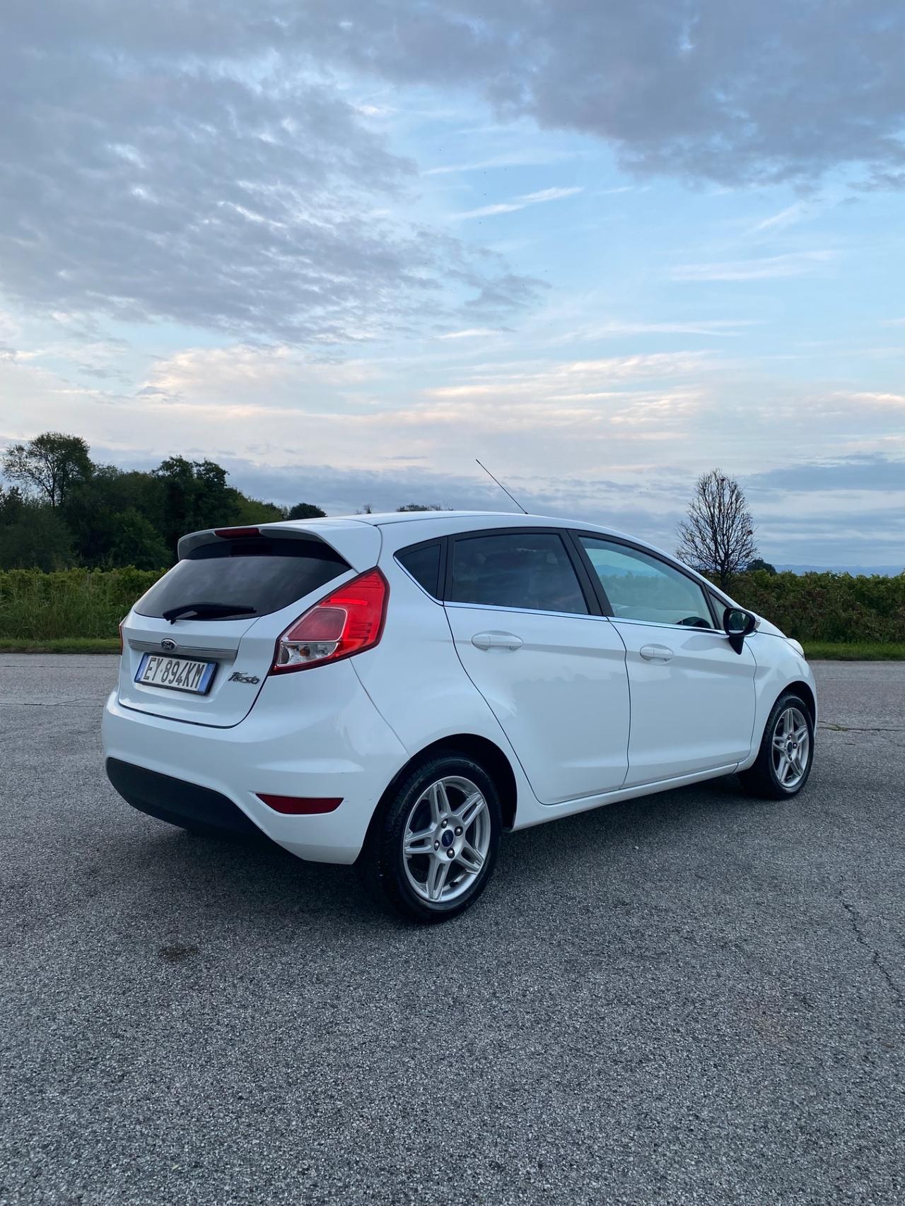 Ford Fiesta 1.2 60CV 5 porte