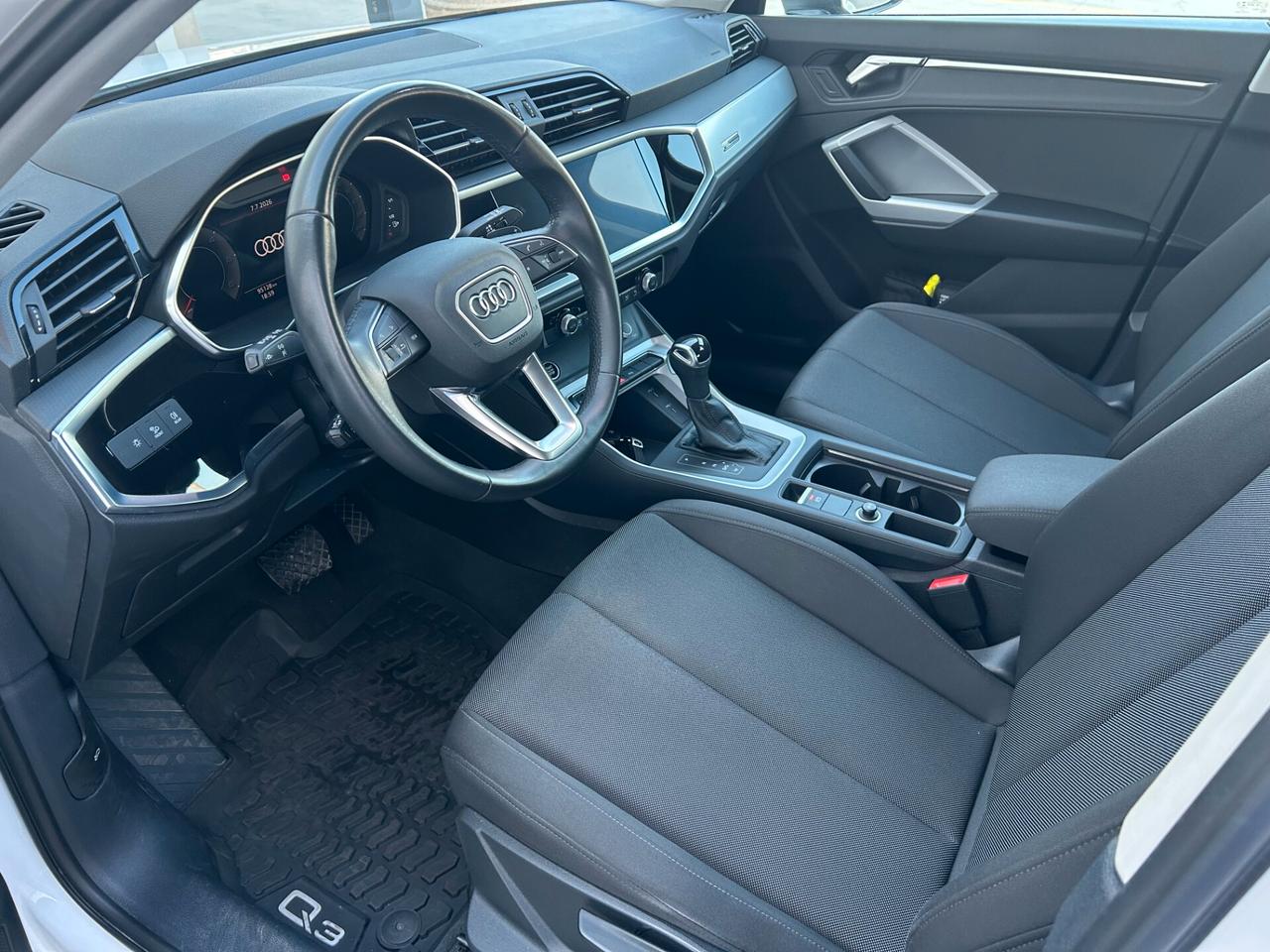 Audi Q3 35 TDI S tronic Business Advanced