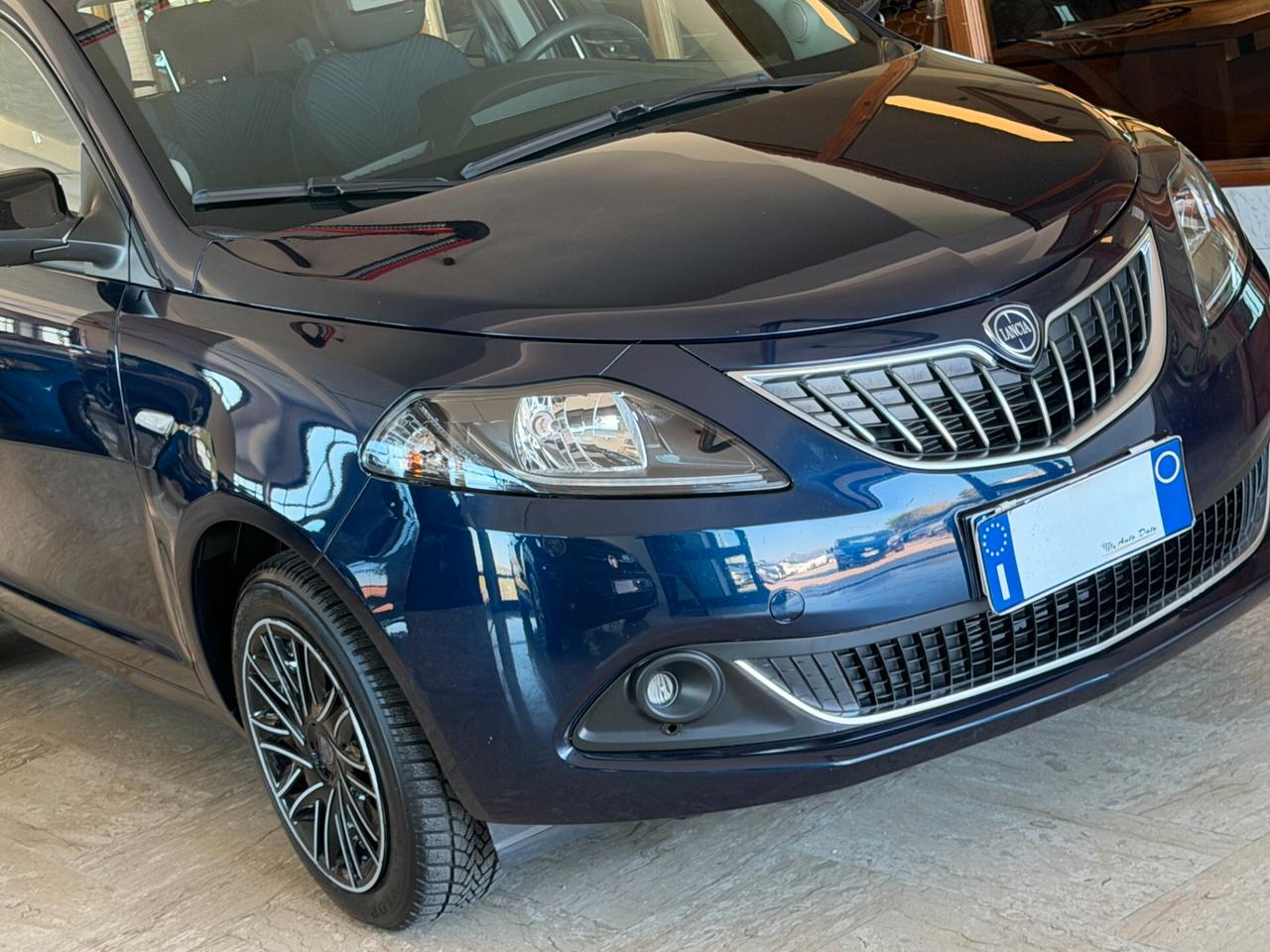 Lancia Ypsilon 1.2 69 cv. EcoChic GOLD (Imp. GPL)