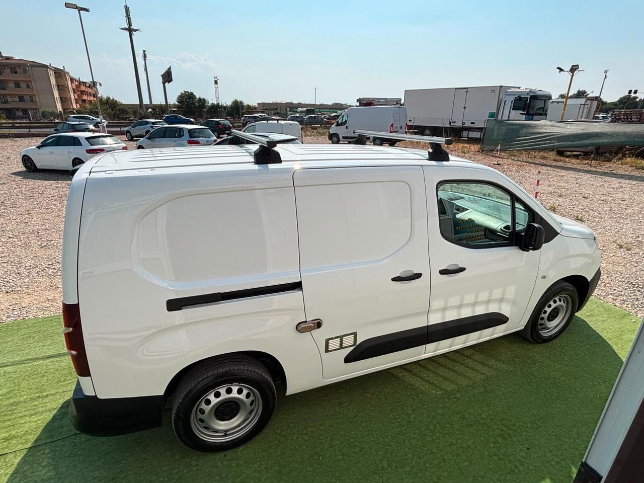 Citroen Berlingo DIESEL 1.5 FURGONE 3 POSTI PASSO LUNGO IVA ESPOSTA