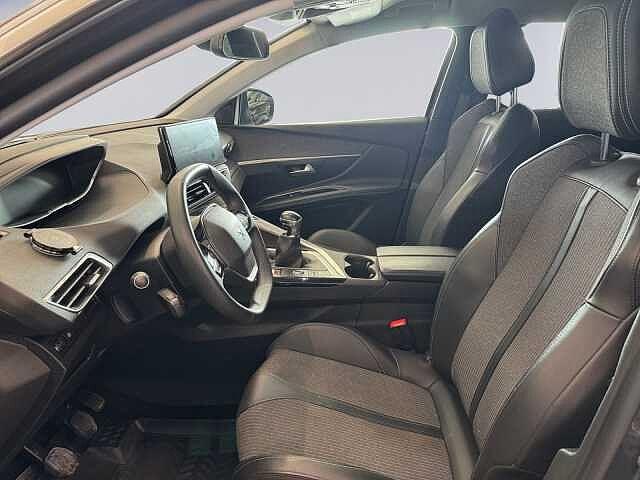 Peugeot 3008 1.2 PureTech Turbo 130 CV Allure