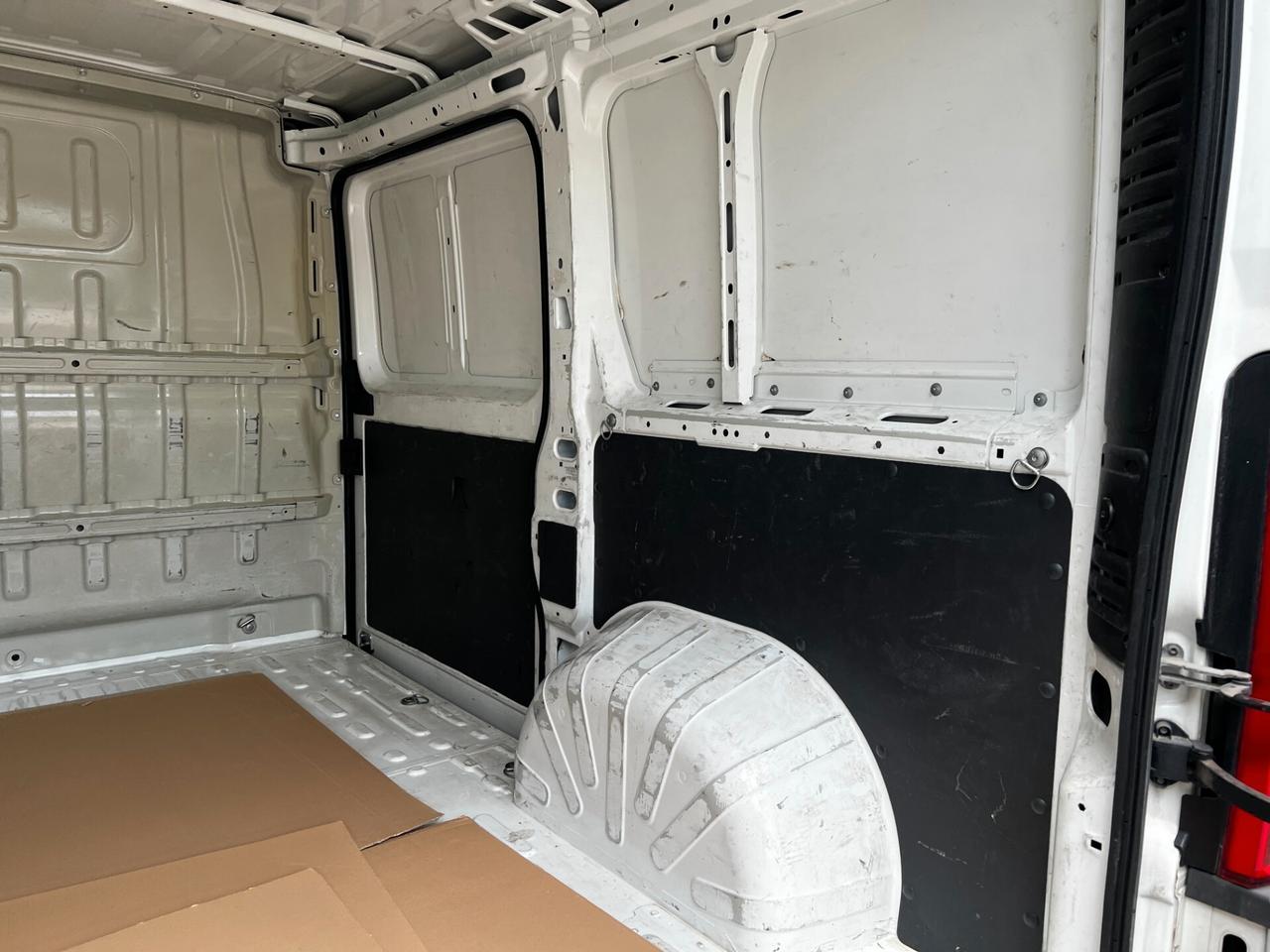 Citroen Jumper 28 2.2 HDi/110 PC-TN Furgone