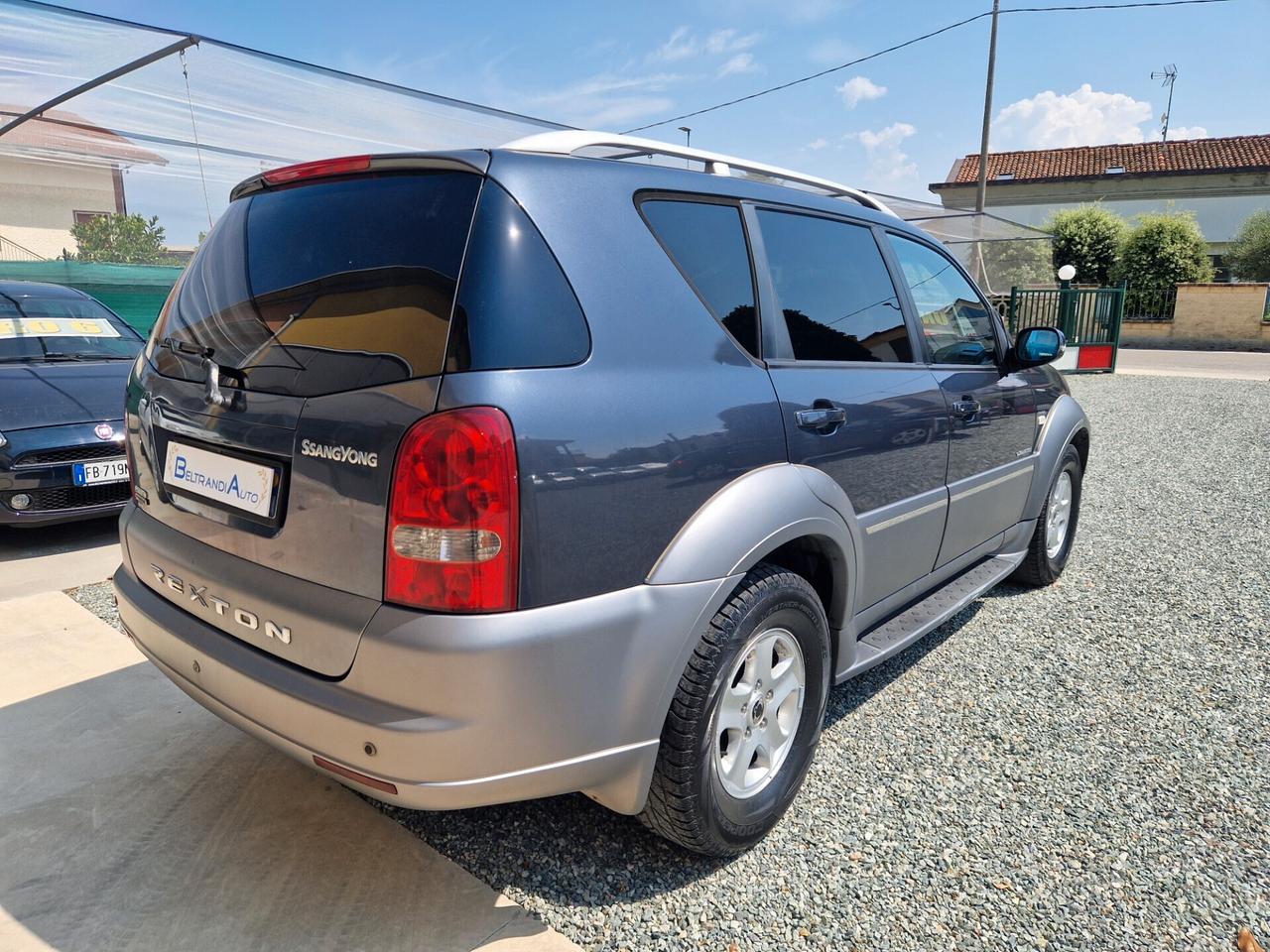 Ssangyong REXTON AWD 2.7 XDi 165 Cv