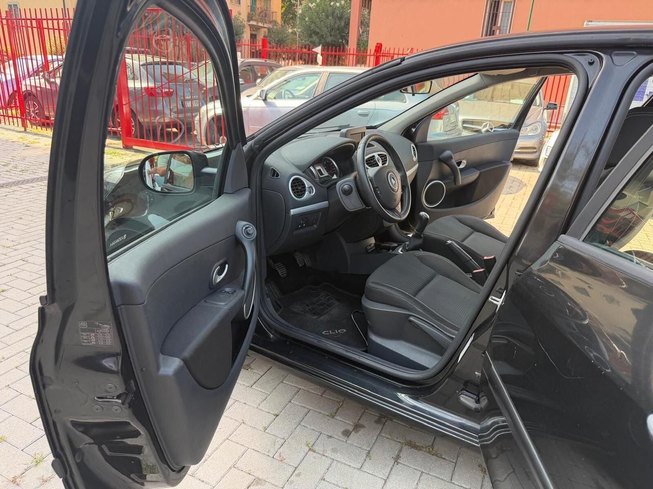 Renault Clio 1.2 16V TCE 100CV 5 porte Luxe