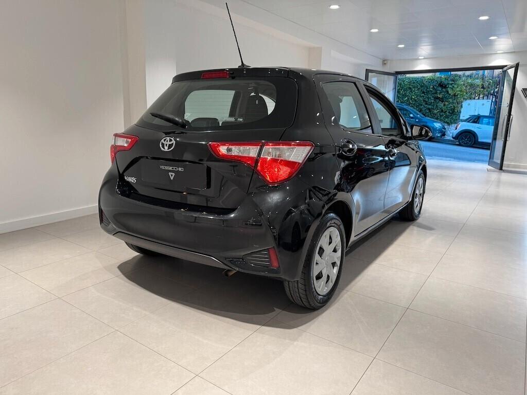 Toyota Yaris 1.0 5 porte Active