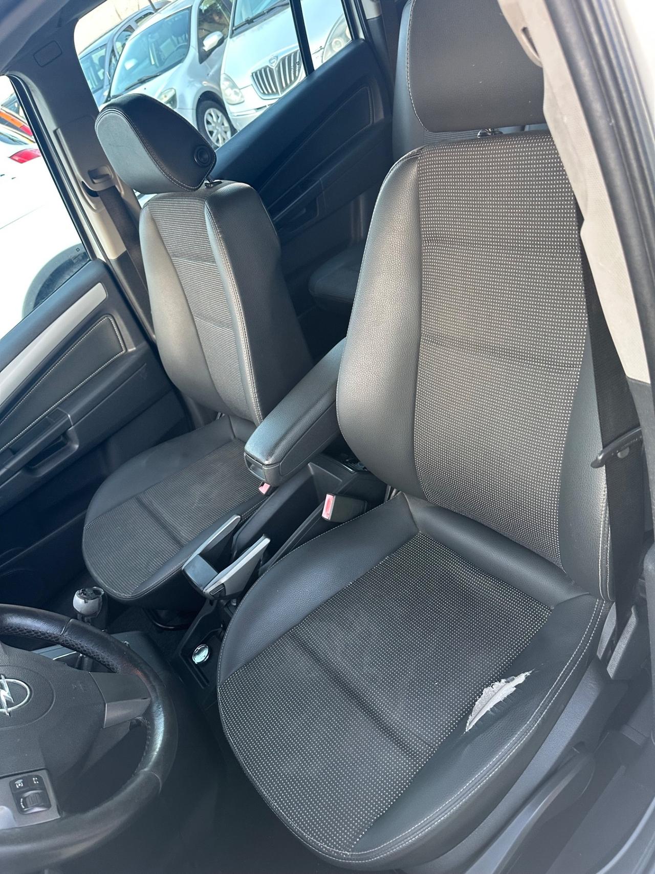 Opel Zafira 1.9 CDTI 120CV Cosmo