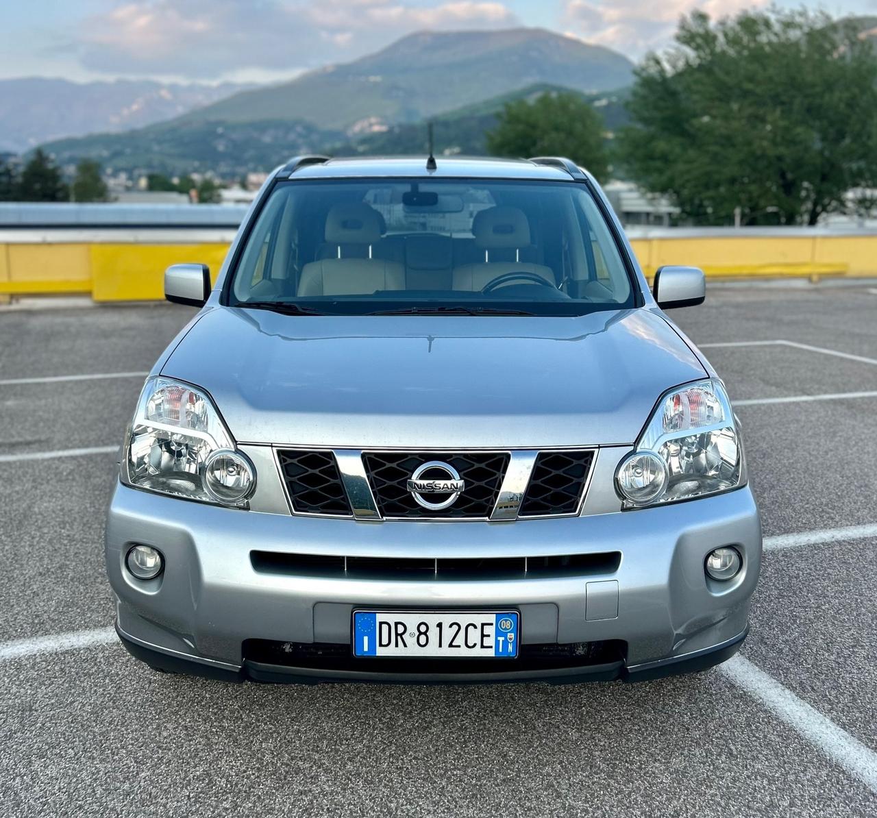 Nissan X-Trail 2.0 dCi LE 4WD FULL OPTIONAL