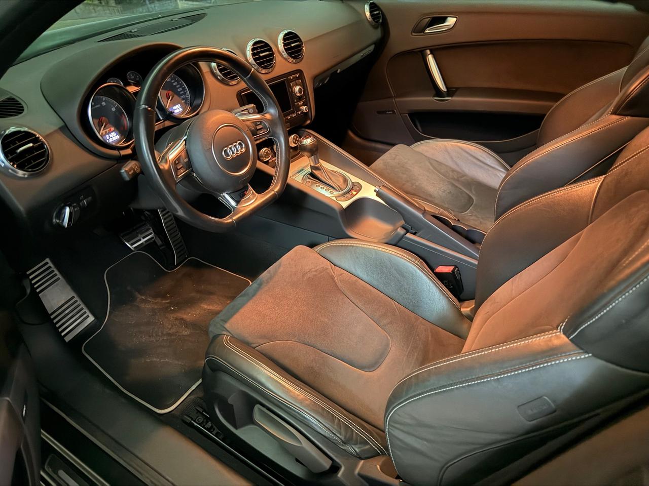 Audi TTS Audi Tts 2.0 272 cv Quattro raid-magnetic