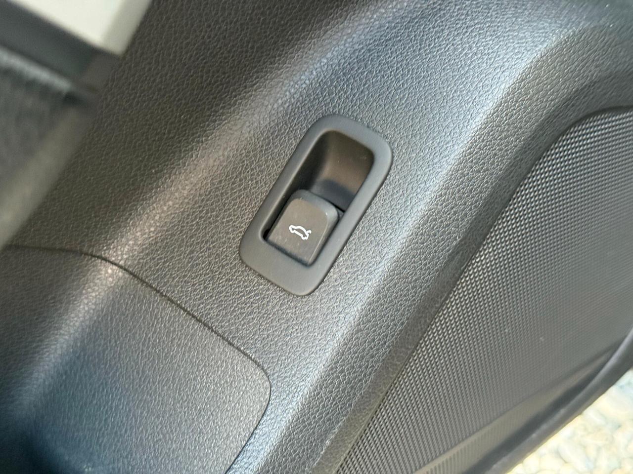 Audi Q2 30 TDI S tronic line Edition