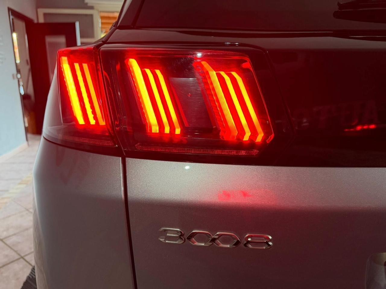 Peugeot 3008 1.5 BlueHdi (Diesel) 130cv - Allure Pack